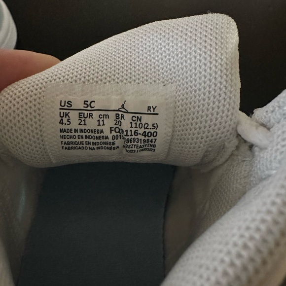 Nike toddler shoes - Picture 4 of 5